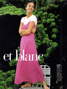 ElleFr020594no2522Rose02.jpg