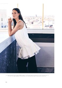 Harper's Bazaar España July 2025_11.jpg