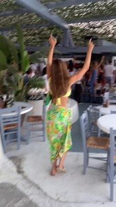 Ida Zeile - TikTok 22.jpg