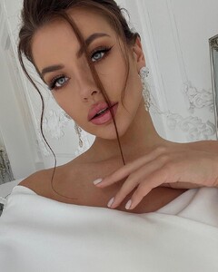 Iryna Dzhagarova - Instafit Bio 12.jpg