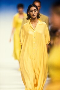 Kenzo 1992 Women RTW 4.jpg