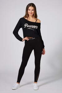 Kianna - PineappleUK_crop-retro-off-shoulder-top-02_fdf9013d-3036-42a3-a159-452247845ff9.jpg