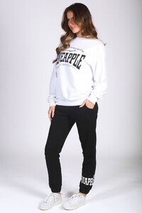 Kianna - PineappleUK_unisex-white-oversized-jumper-tl16120a2-03_ec102ebe-78d3-4ab9-a736-ac1c74503c00.jpg
