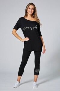 Kianna - PineappleUK_viscose-tee-black-TS16150A1-02.jpg