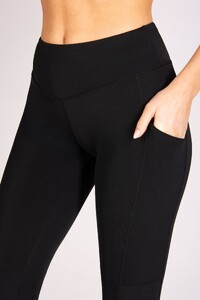 Kianna - PineappleUK_womens-black-super-soft-pocket-leggings-02.jpg