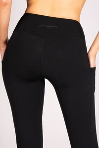 Kianna - PineappleUK_womens-black-super-soft-pocket-leggings-05.jpg