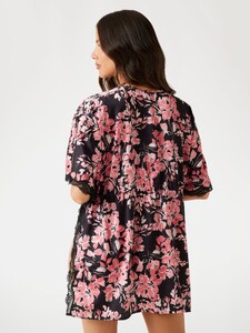 KiannaLS - Guess - Louise printed kimono Women-5-O5YX03WH9C2-P6FK-ALT2.jpg
