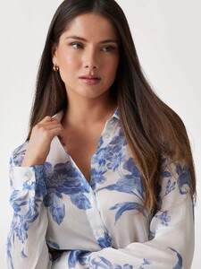 KiannaLS - Guess_Floral-print chiffon blouse Women-5b - W5GH59WDW82-P7WQ-ALT3.jpg