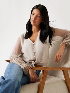 LizaMakhu - Guess_Silk-blend shirt Women-6 - W5YH0VWE550-F1CY-ALT1.jpg