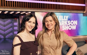 MRB-Interviews2025-TheKellyClarksonShowPromotingSuperman-002.jpg