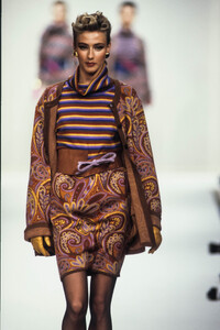 MadeleineRobinson f92hanaeMori-rtw-39.jpg