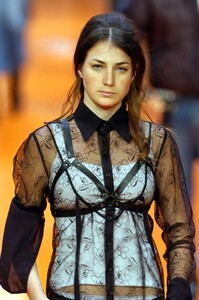 ManuelaZachow f03videBula.jpg