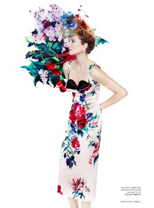 UK Harper's Bazaar April 2025_12.jpg