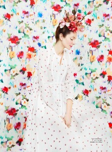 UK Harper's Bazaar April 2025_8.jpg