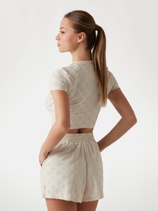 VSeleznova - Guess_Peony and 4G logo crop top Women-5b - V5GP21KCT02-FNFN-ALT2.jpg