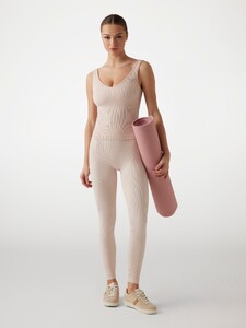 VSeleznova - Guess_Ribbed seamless leggings Women-5 - V5RB07Z3KH0-G6O1-ALT1.jpg