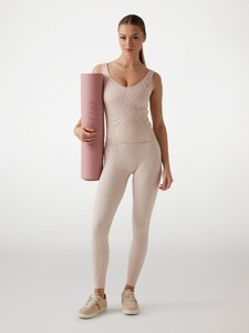 VSeleznova - Guess_Ribbed seamless top Women-5 - V5RP05Z3KH0-G6O1-ALT1.jpg