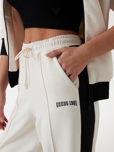 VSeleznova - Guess_Straight jogger pant-5 - V5RB00KCO72-G6F4-ALT3.jpg