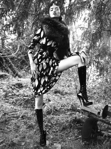 Vogue Italia June 2015 109.jpg