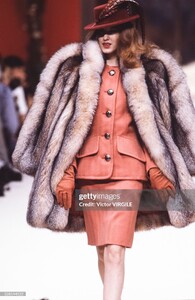 cindyLewis f90givenchyHC-3.jpg