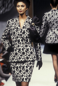 jade brown jf9218.jpg