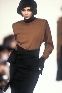 jade brown js893.jpg