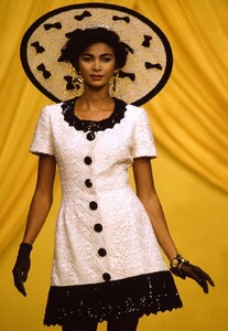 jade brown to923.jpg