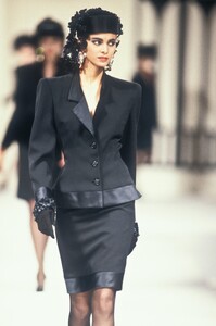 jade brown va8935-.jpg