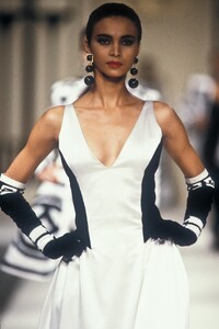 jade brown va8998-.jpg