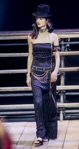 janosova  f99isabelMarant-.jpg