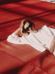 lavarice_ feed 2025-06-20 09.23 DLHTRK8o7U7_7_8 504481280_18510714850039180_5058887958012919943_n.jpg