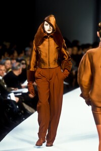 lisa anne cm9662.jpg