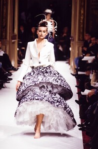 lisa anne eu9715.jpg