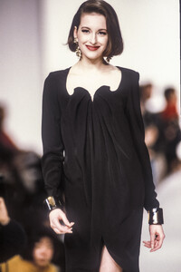 lisa anne gl9190.jpg