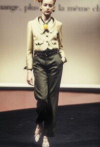 lisa anne mo9623.jpg