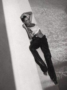 livefastmag posts 2025-06-15 20.37 DK7ohwiyOkZ_8_15 508204684_18095040901608508_572427446985175498_n.jpg