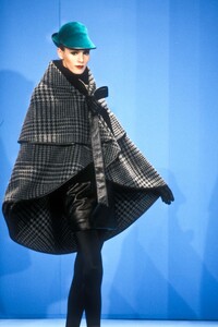 magaliL f91pierreCardinHC-053.jpg