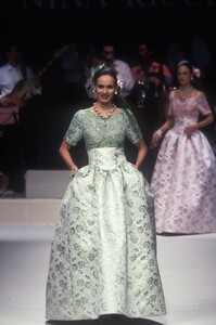 magaliL s96ninaRicciHC-71.jpg