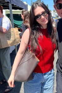 mikey-madison-spotted-in-brentwood-04.20.2025-0.jpg