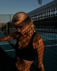 rilleyymitchell posts 2025-06-24 22.32 DLTAy2VhcFQ_8_10 511599044_18388744708142398_7315100731297075370_n.jpg