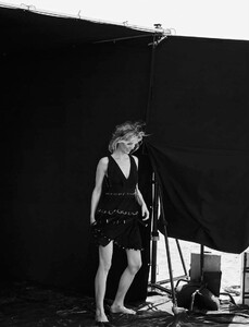 vogue italia 03 (1).jpg