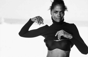 vogue italia 07 (1).jpg