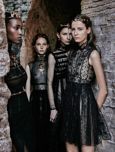 vogue italia 07 (2).jpg