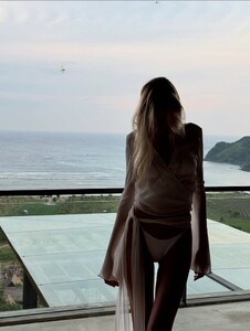 wtmz_ posts 2025-06-13 13.50 DK1wW0WxFDO_4_5 504681497_18512378119040065_6492150043525912089_n.jpg