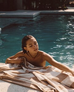 [2024.06.06] amadeoagis_447919698_1639337140135647_2937726453680024327_n.jpg