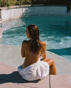 [2024.12.04] seanneil__469374065_1268865557685714_649152096095543743_n.jpg