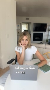 [2025.06.30] elizabethcturner_DLjDoYpxROy.jpg