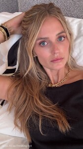 [2025.07.02] katelove_3667922871280600411.jpg