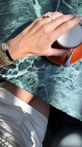 [2025.07.03] katelove_3668596336799096721.jpg