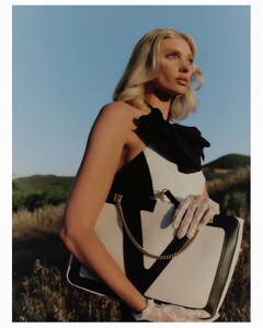 [2025.07.05] hoskelsa_503663788_18513465178010569_1519446114819960228_n.jpg